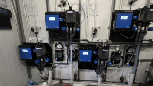 Automatic Cleaning System that Reduces Sensor Fouling without Intervention